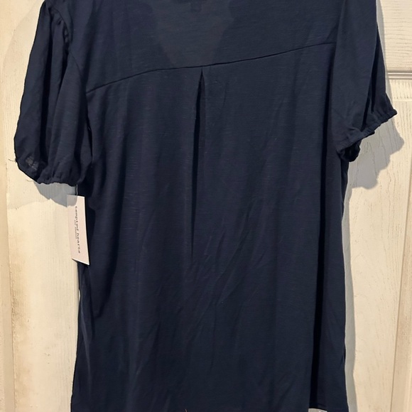 NWOT Tempted Hearts Floral Embroidered Top - Picture 2 of 7